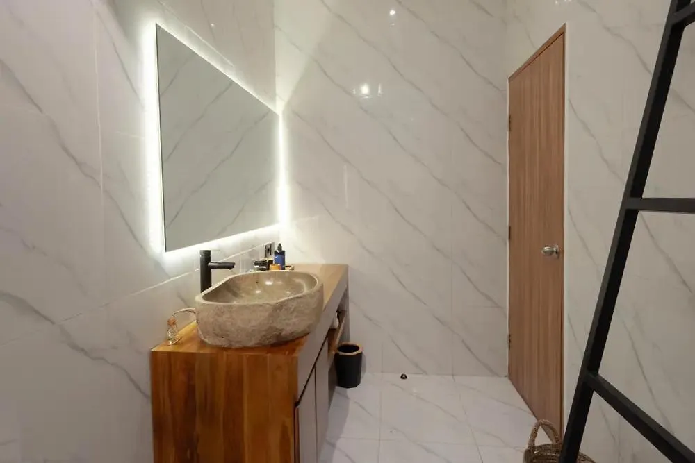 Cozy Seminyak Loft 360 Sweet Villa Indonesia